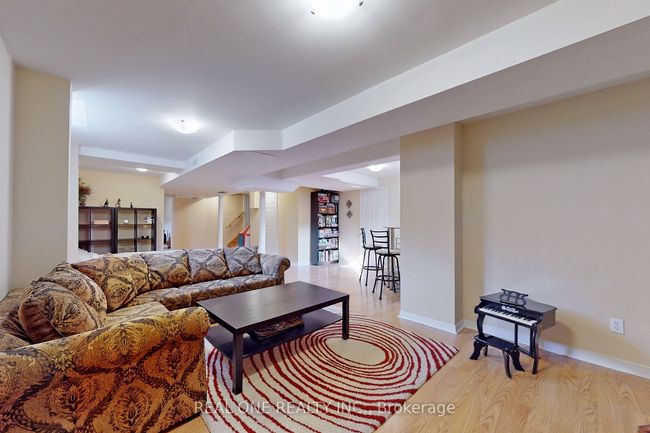 646 Peter Rupert Ave, House other with 4 bedrooms, 5 bathrooms and 6 parking in Maple ON | Image 32