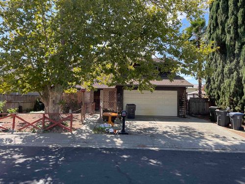 1109 Waxwing Dr, Suisun City, CA, 94585-2229 | Card Image