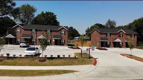 unit-b-128 S Pleasant St, Springdale, AR, 72764-4114 | Card Image