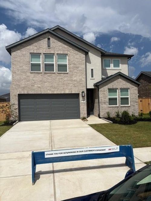 9739 Bixby Creek Dr, Cypress, TX, 77433-8630 | Card Image