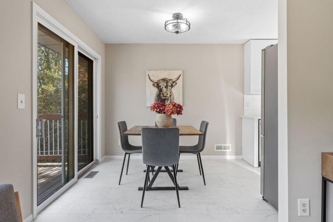 Dining Room with Deck Connected | Image 10