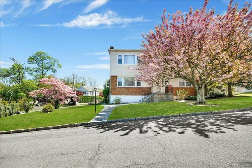 1149 Jensen Ave, Mamaroneck, NY, 10543-3838 | Card Image