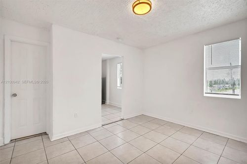 11-50 Nw 79th St, Miami, FL, 33150-3059 | Card Image