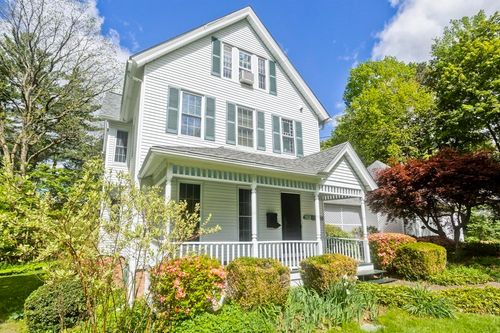 74 Woodbridge St, South Hadley, MA, 01075 | Card Image