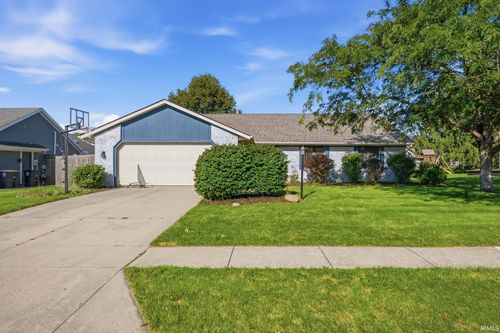 12125 Waycliffe Ct, Fort Wayne, IN, 46845-1368 | Card Image