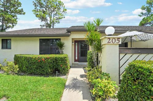 205 Star Clusters Ct, Royal Palm Beach, FL, 33411-1642 | Card Image