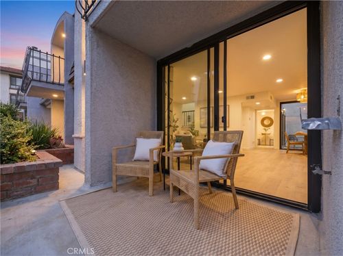 109-8125 Redlands St, Playa del Rey, CA, 90293-8776 | Card Image
