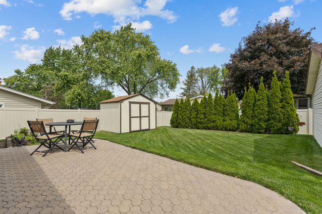 298 Fern Dr, House other with 3 bedrooms, 2 bathrooms and 2 parking in Elk Grove Village IL | Image 23