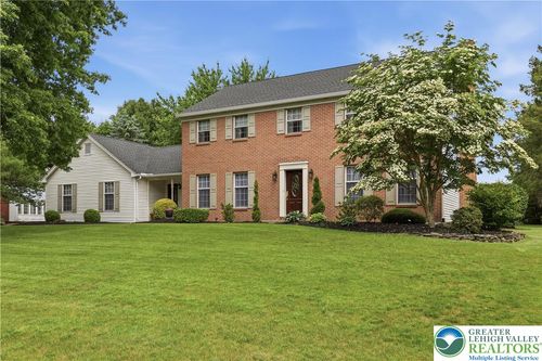 5233 Timber Ln, Schnecksville, PA, 18078-2627 | Card Image