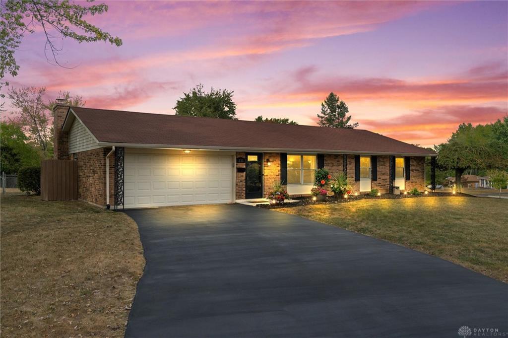 Woodcroft Trl, Dayton, OH 45430
