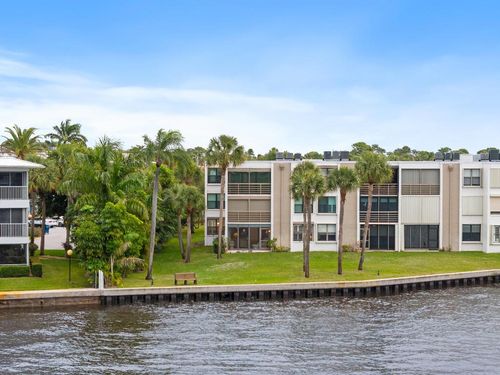 8-107-1950 Sw Palm City Rd, Stuart, FL, 34994-4268 | Card Image