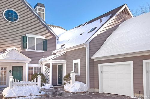 5 Wyndham Close, White Plains, NY, 10605-2100 | Card Image