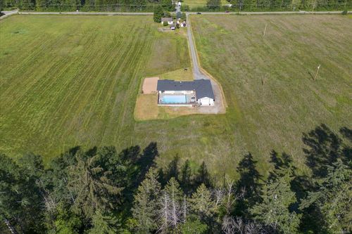 1060 Pratt Rd, Hilliers, BC, V9K1W5 | Card Image