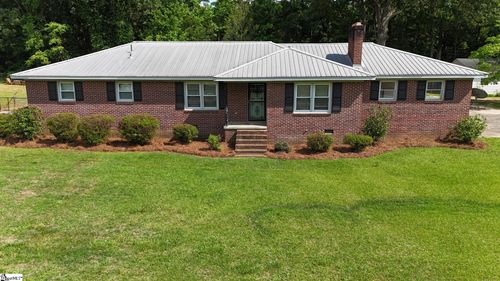 208 Skyland Dr, Clinton, SC, 29325-5352 | Card Image