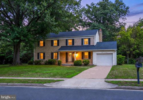 6113 Tammy Dr, ALEXANDRIA, VA, 22310-1524 | Card Image