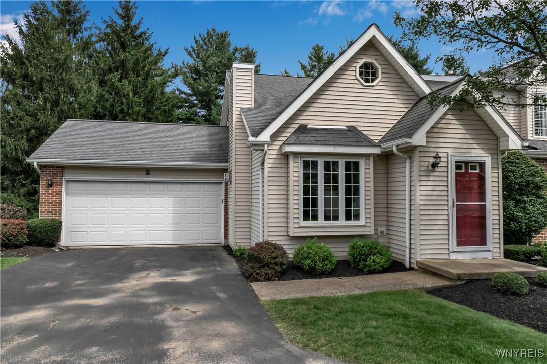 Towne Square Dr, Lancaster, NY 14086