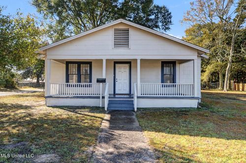 1601 25th St, Gulfport, MS, 39501-3135 | Card Image