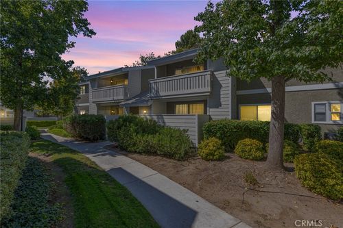 g-27643 Susan Beth Way, Santa Clarita, CA, 91350-1782 | Card Image