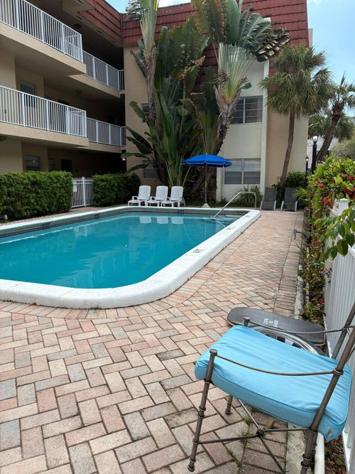 209-1300 Moffett St, Hallandale Beach, FL, 33009-2771 | Card Image