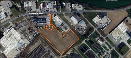 {{alt}} | Card Image