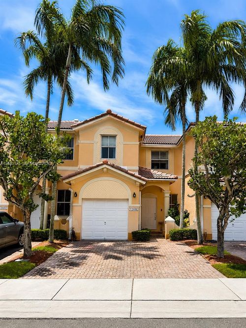 12488 Sw 122nd St, Miami, FL, 33186-5463 | Card Image