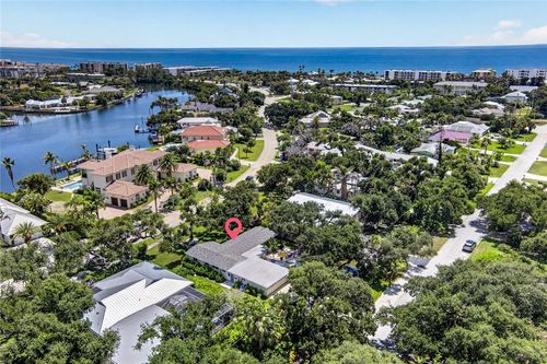 524 Live Oak Rd, Vero Beach, FL, 32963-1354 | Card Image