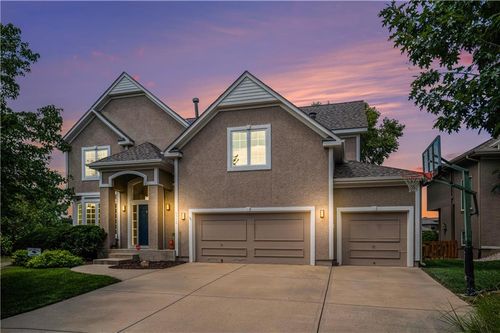 5712 Payne St, Shawnee, KS, 66226-7901 | Card Image