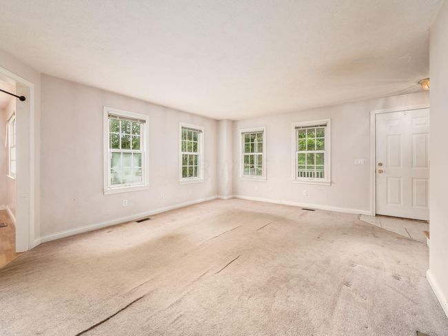 341 Broadway E, House other with 3 bedrooms, 3 bathrooms and null parking in Granville OH | Image 12