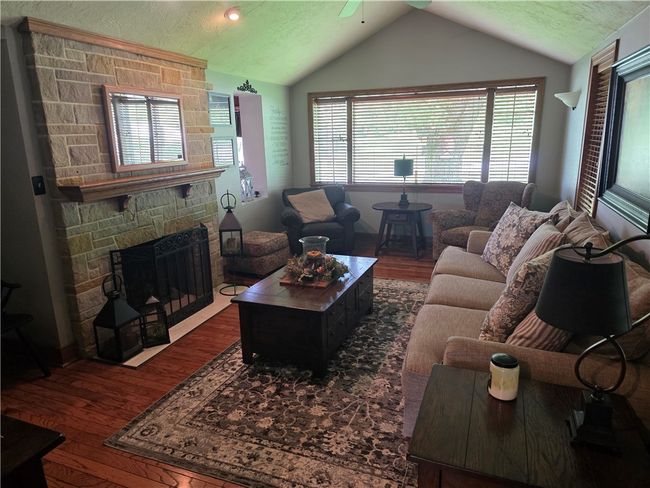 934 W Newton Rd(thomas School Rd), House other with 3 bedrooms, 3 bathrooms and 3 parking in Hempfield Twp - WML PA | Image 6