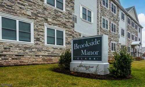 207-1025 Raritan Rd, Clark, NJ, 07066-1357 | Card Image