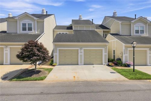 1050 Collection Creek Way, Virginia Beach, VA, 23454-2430 | Card Image