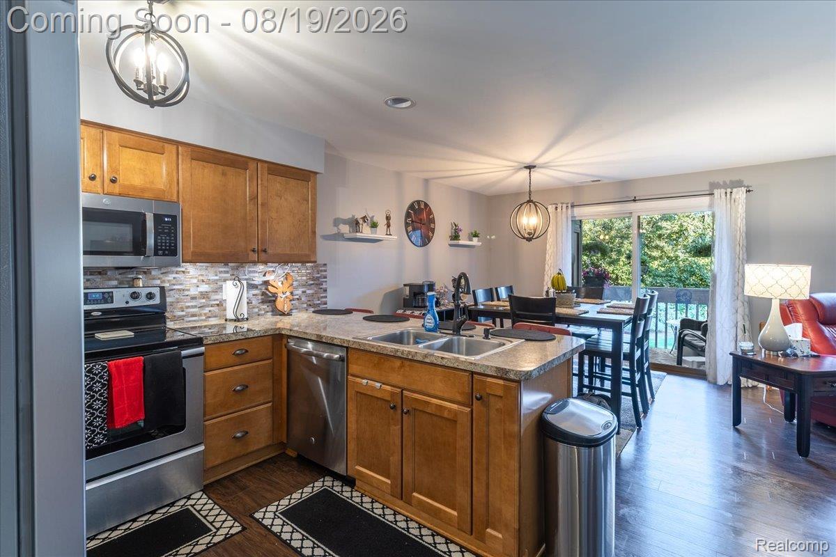 Residential in Waterford Charter Township 4