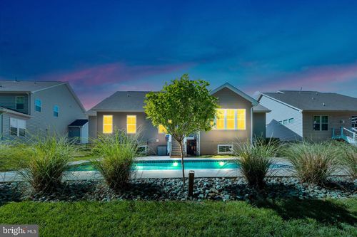 4853 Point Rd, WARRENTON, VA, 20187-5869 | Card Image