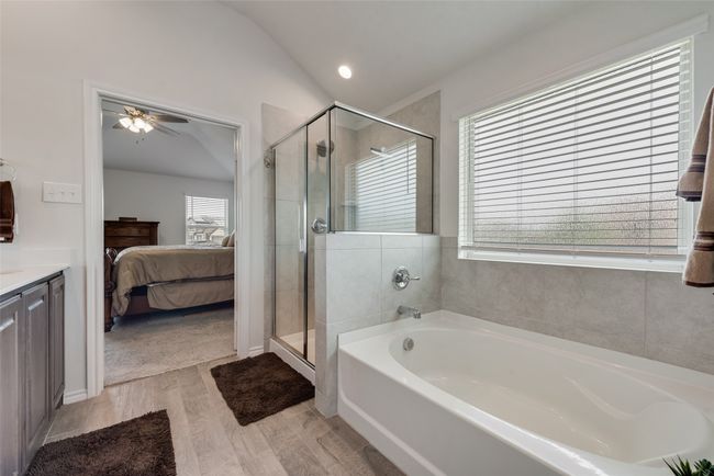 210 High Point Way, House other with 4 bedrooms, 2 bathrooms and null parking in Justin TX | Image 24