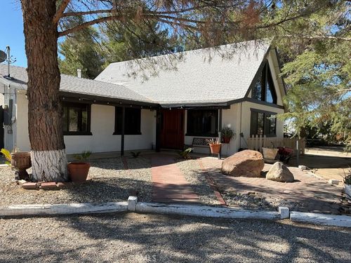 31067 Sage St, Lucerne Valley, CA, 92356-8384 | Card Image
