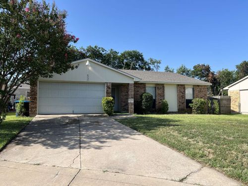 6932 Misty Glen Court, Fort Worth, TX, 76120 | Card Image
