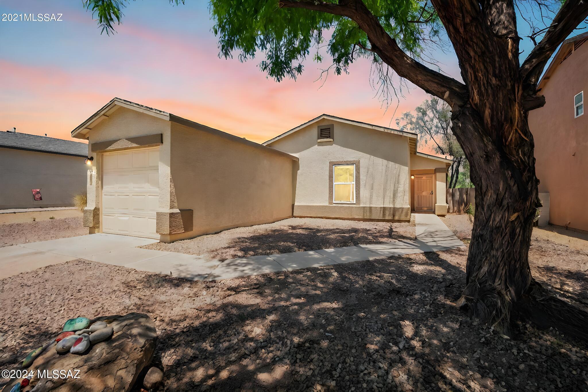 Calle Libro Del Retrato , Sahuarita, AZ 85629 #1