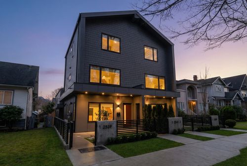 1-2539 Grant St, Vancouver, BC, V5K3G6 | Card Image