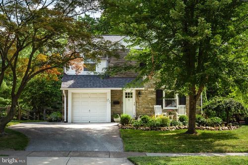 228 Lee Cir, BRYN MAWR, PA, 19010-3726 | Card Image