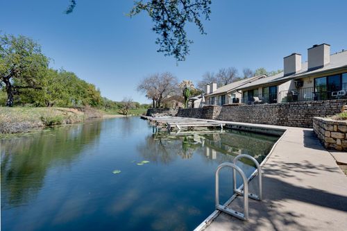 104 Horseshoe Bay Blvd, Horseshoe Bay, TX, 78657-6180 | Card Image