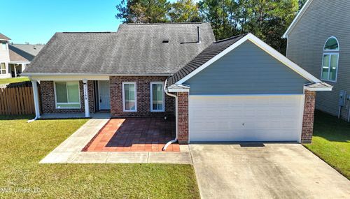 11159 River Bend Dr, Gulfport, MS, 39503-8348 | Card Image