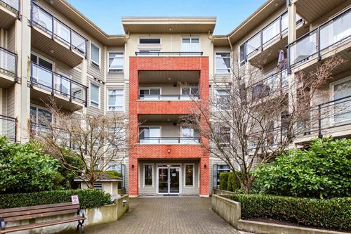 c412-20211 66 Ave, Langley, BC, V2Y0L4 | Card Image