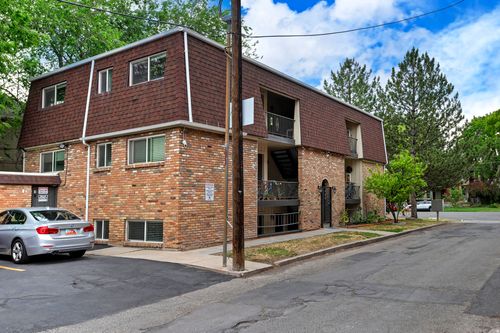 828 S 500 E, Salt Lake City, UT, 84102-3376 | Card Image