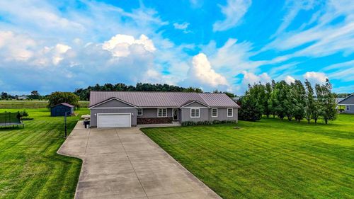 3857 Miller Rd, Ashville, OH, 43103-9527 | Card Image