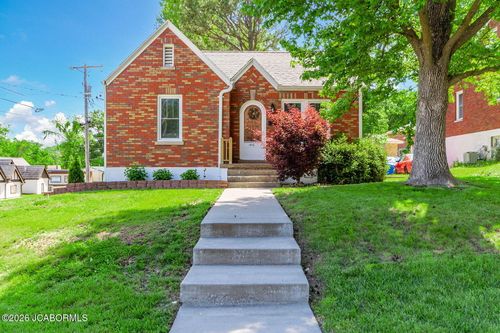 1410 E High St, Jefferson City, MO, 65101-4825 | Card Image