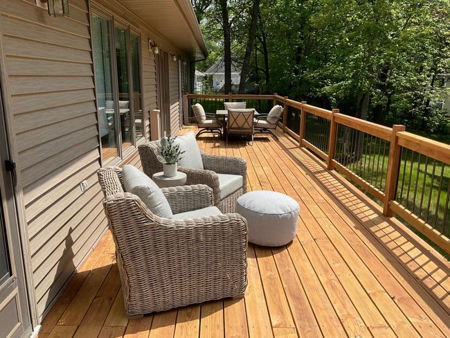 Large Deck | Image 30