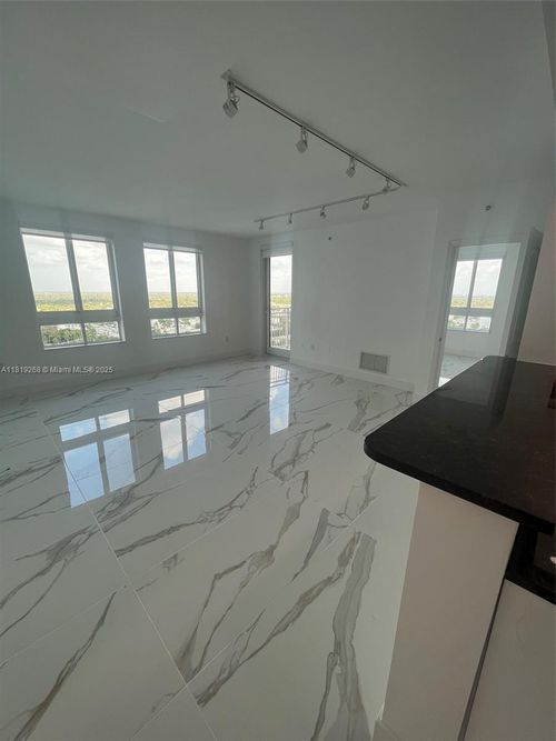 apt-2011s-7350 Sw 89th St, Miami, FL, 33156-7761 | Card Image