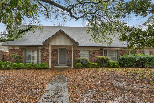 2329 Belmont Boulevard, Bossier City, LA, 71111 | Card Image