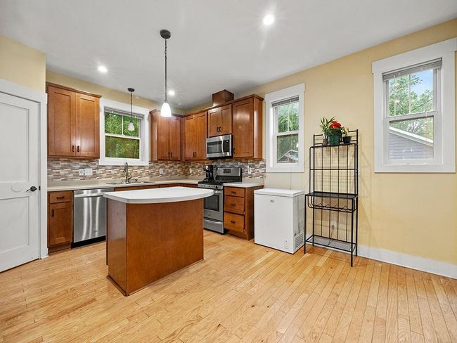 2727 N 3 Rd St, House other with 3 bedrooms, 2 bathrooms and null parking in Minneapolis MN | Image 8