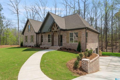 657 Lime Creek Way, CHELSEA, AL, 35043-5597 | Card Image